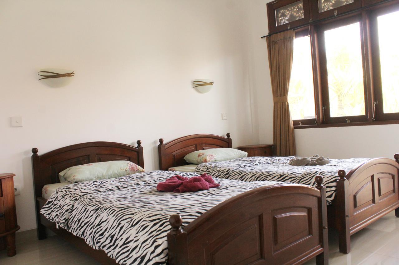 לינה וארוחת בוקר Sanur Yulia 1 מראה חיצוני תמונה